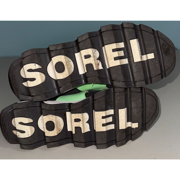 Sorel Women's 7.5 Sneakers Causal Everyday Basic Athleisure Slip On Kinetic - Picture 9 of 10